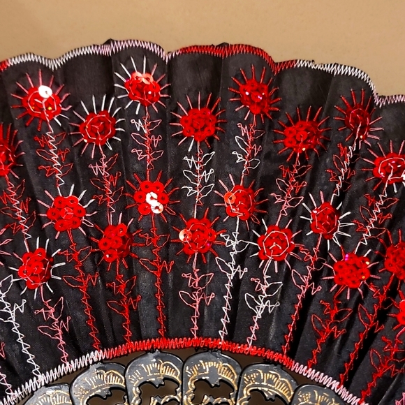 Asian Fan - Picture 4 of 6